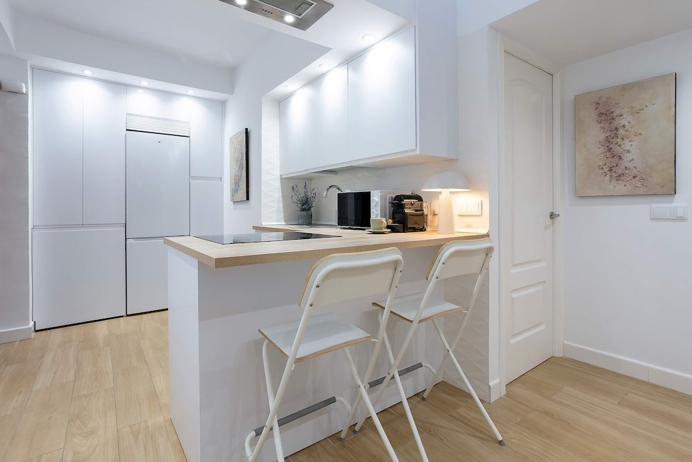 Central & Exclusive 2BD Apartment in Cordoba. Hinojo