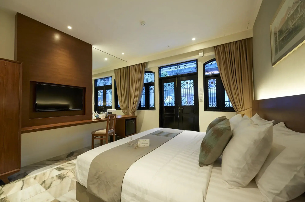 Macalister Terraces Hotel