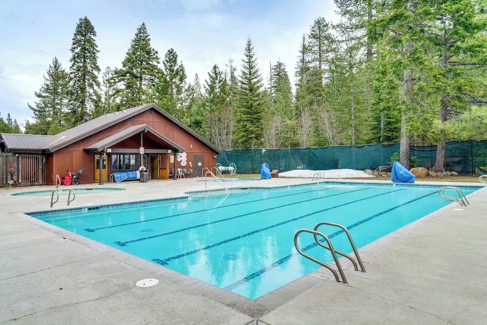 Hike, Sled & Ski! Cozy Tahoe City Condo w/ Hot Tub