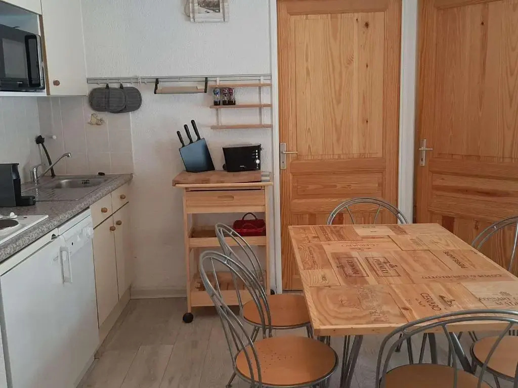 Appartement Montgenèvre, 3 pièces, 4 personnes - FR-1-330D-122