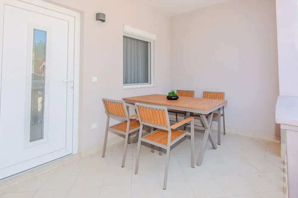 Apartments Mucaj