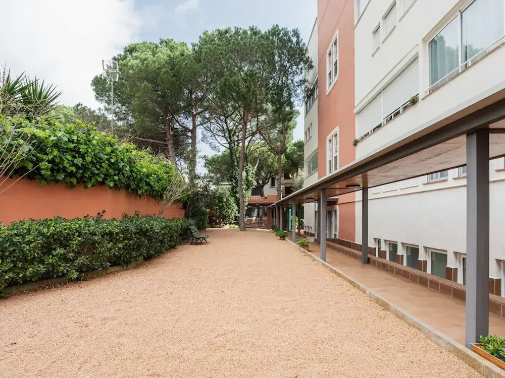 Waterfront Apartment in Playa de Aro With Patio