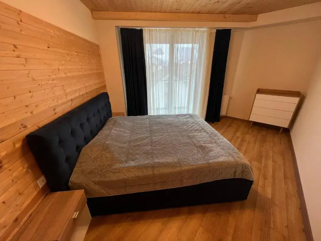 RedHubCo New Gudauri Loft 1, Redco 506
