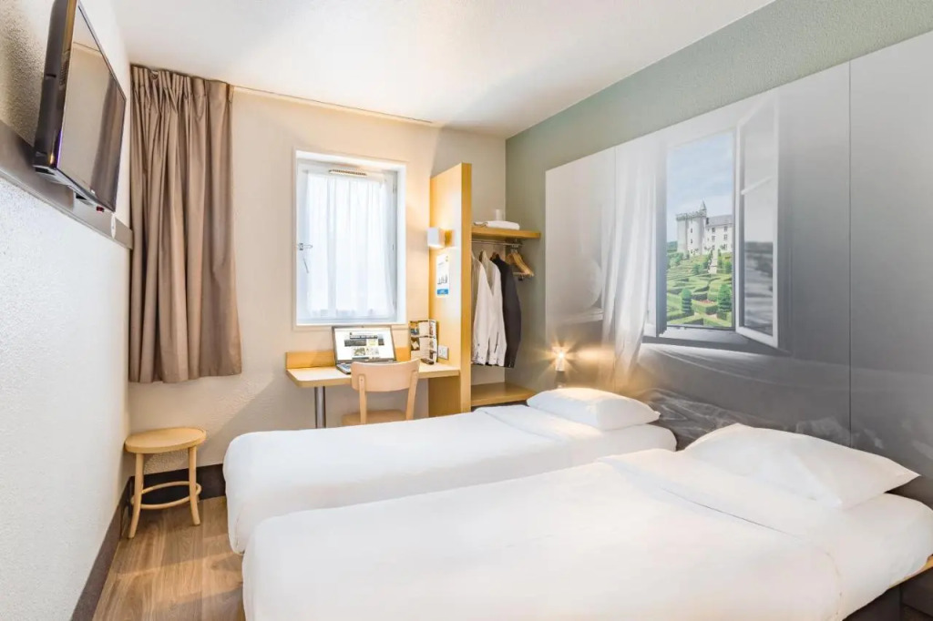 B&B HOTEL Tours Nord 2 La petite Arche