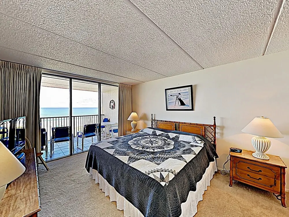 New Listing! Gulf-view All-suite Bliss W/ Pools 3 Bedroom Condo