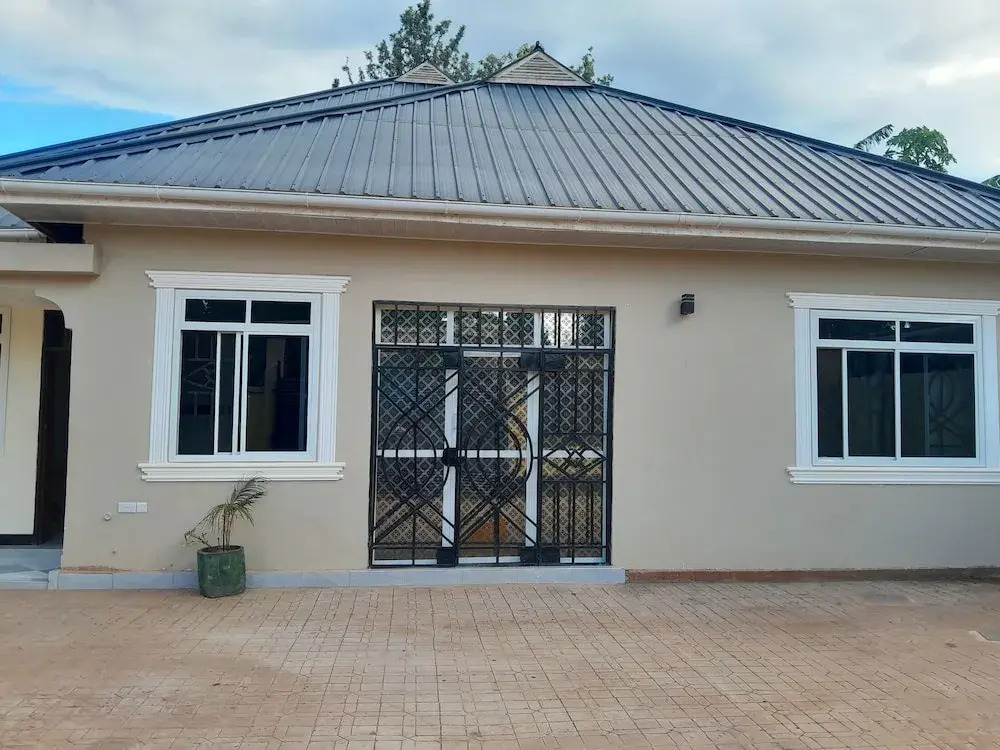 STAN LODGE Babati