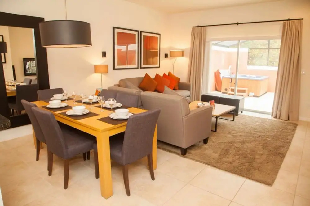 Loyalty Vacation Homes Davenport