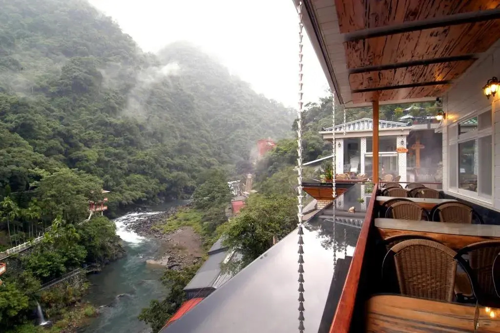 Sun Moon Bed& Breakfast原明月溫泉