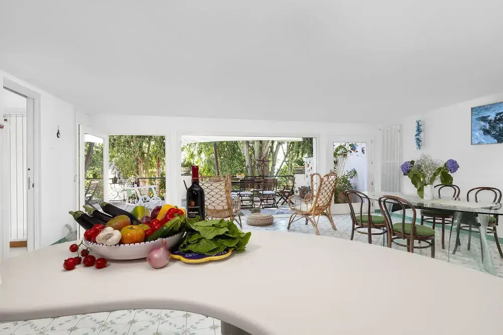 AMORE RENTALS - Villa Terri
