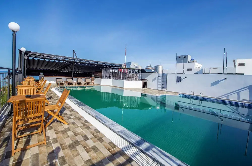 Levan Hotel
