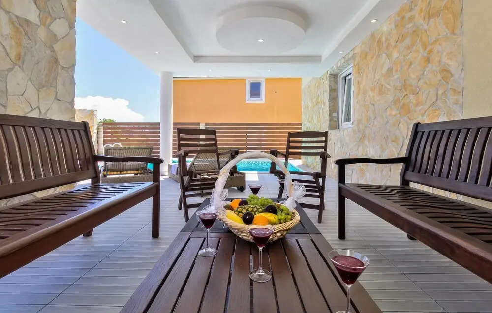 Lovely Home In Kastel