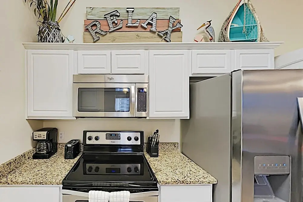 New Listing! Sandy Feet W/ Hot Tubs 8 Bedroom Townhouse