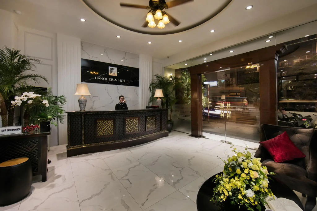 Golden Spring Hotel