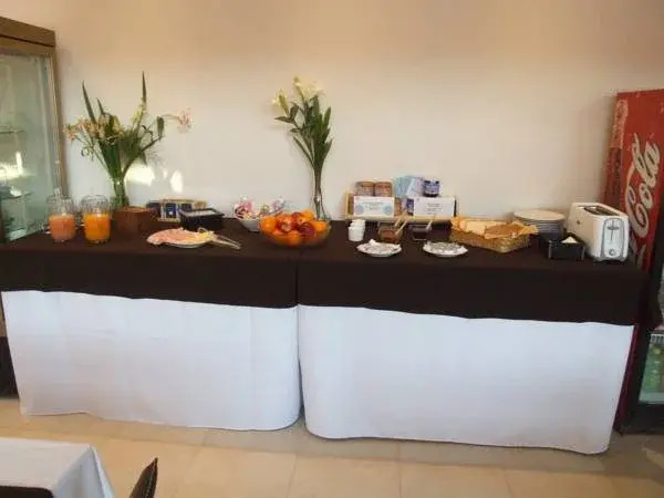 Hotel Roble Blanco