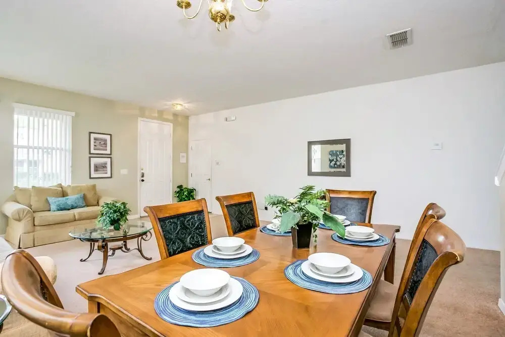 436 Aldridge Lane 6 Bedroom Executive Pool and Sp