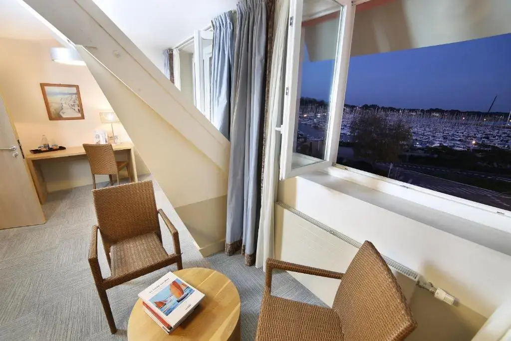 Trinite Hotel