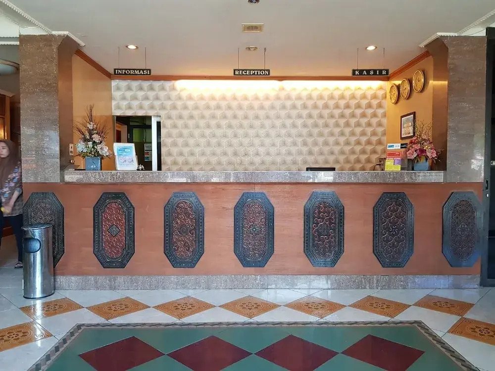 Hotel O Istana