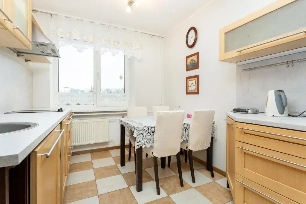 3 room central apartmend 90m2 free parking