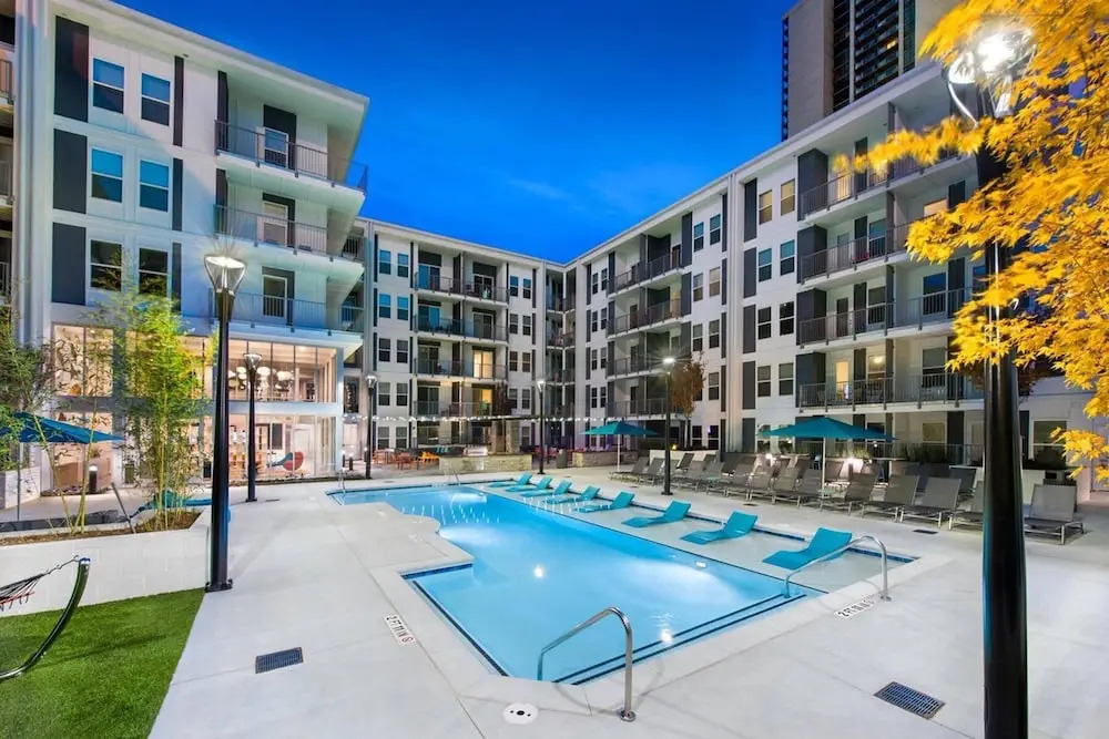 Spectacular Suite 1BR 1BA Apt I - Includes Bi-weekly Cleanings Linen Change