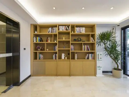 CJIA Apartment (Shanghai Airport Industrial Park)