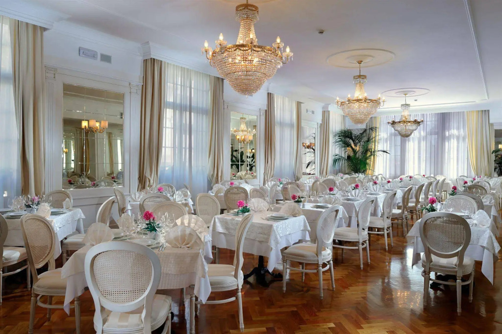 Hotel Italia Palace