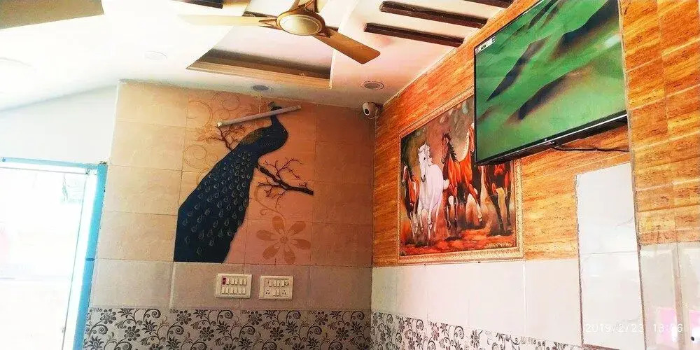 Hotel Keshav