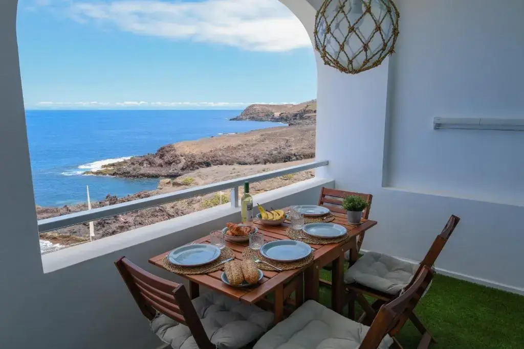 Cosy Sea View Studio FREE WIFI