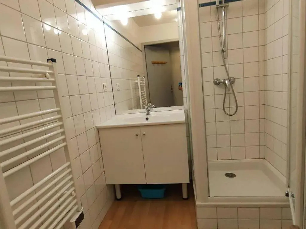 Appartement Cauterets, 3 pièces, 6 personnes - FR-1-234-253