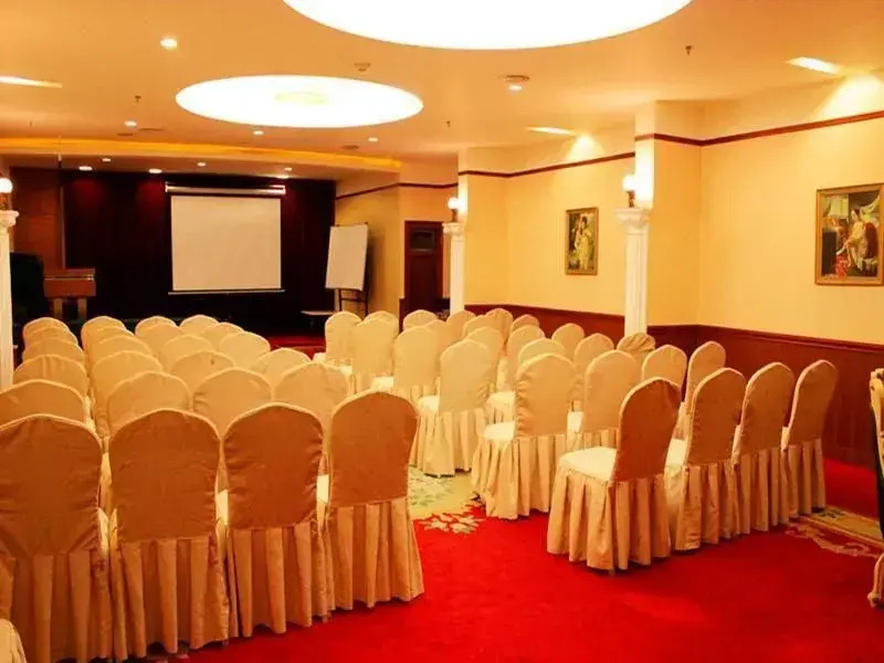 GreenTree Alliance Guangdong Shenzhen Pinghu Avenue Jingdu Town Hotel