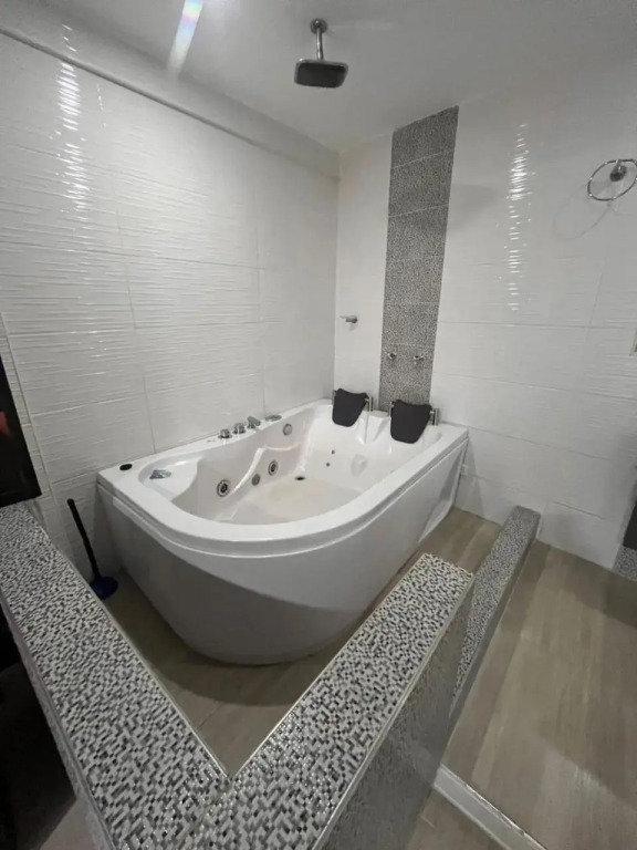 Hotel Los Angeles Bello