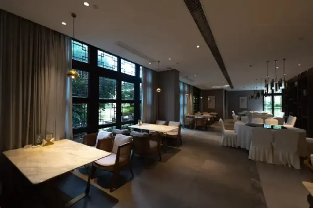 The Lucid Resort Deqing