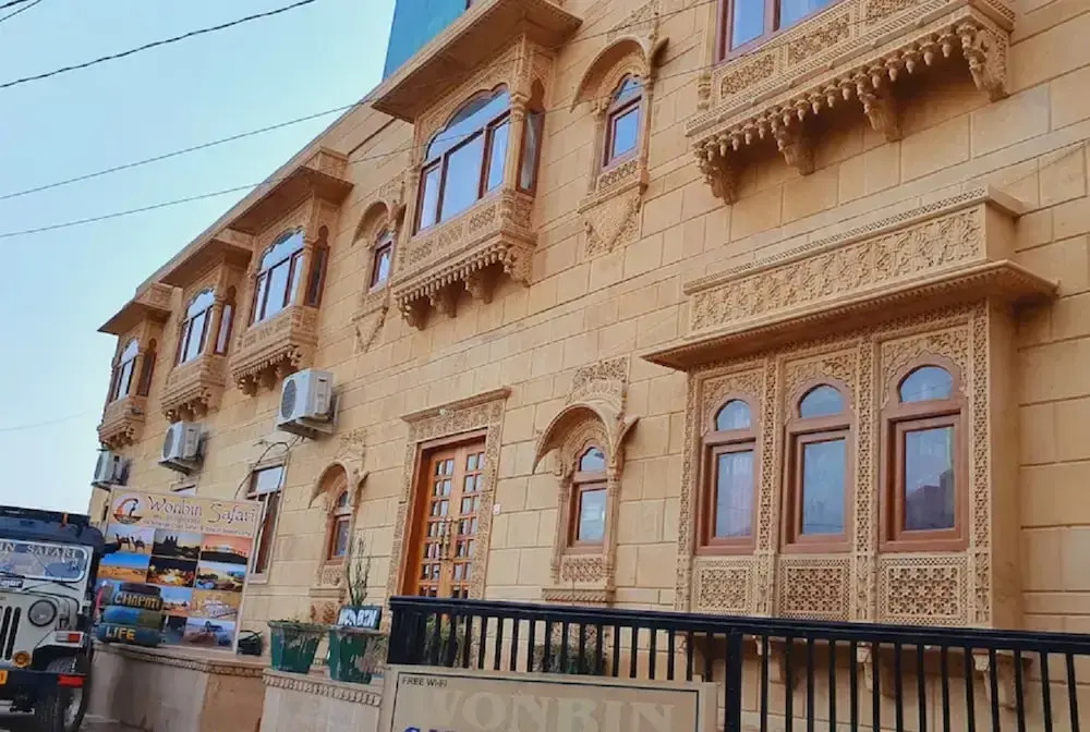 Hotel Deep Mahal