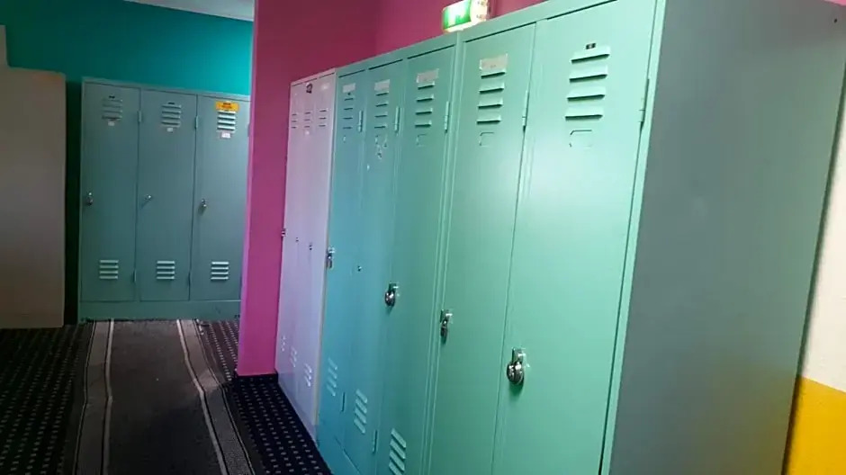Isas Hostel