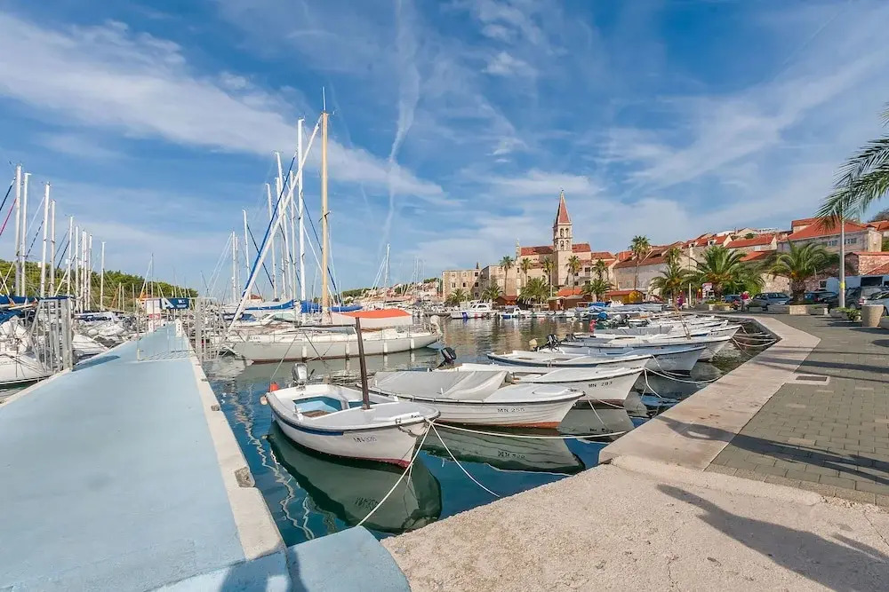 Apartments Mare