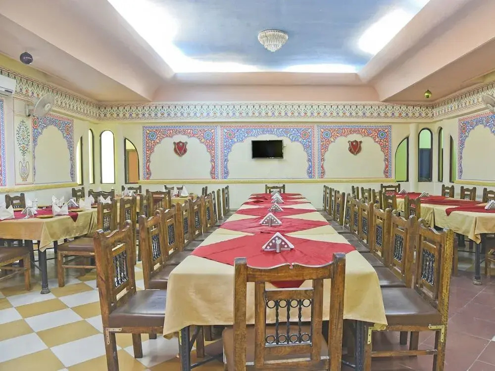 Stay Simple Jaisagarh by OYO Rooms