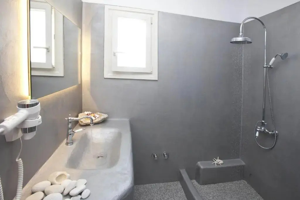 Naxos Euphoria Suites