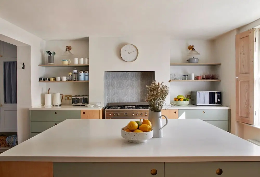 JOIVY Stylish 2-Bed House W/ Private Garden In Hackney