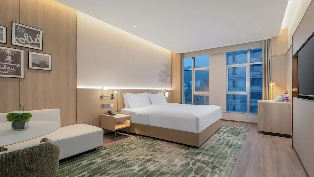 Holiday Inn Jinan Thousand Buddha Mountain by IHG
