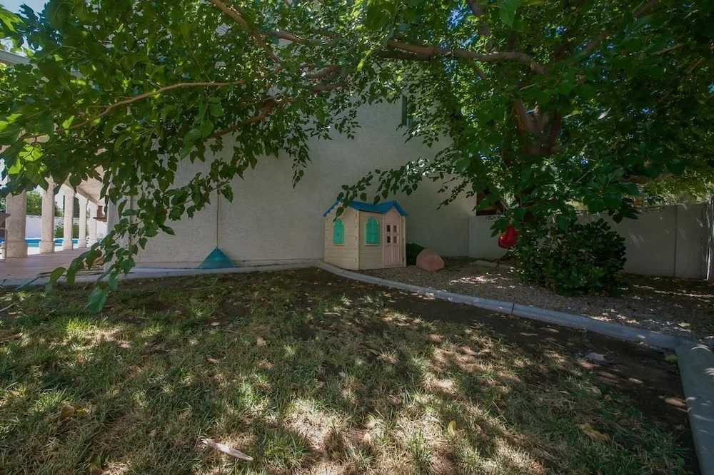 Luxurious 5BR near Las Vegas Strip