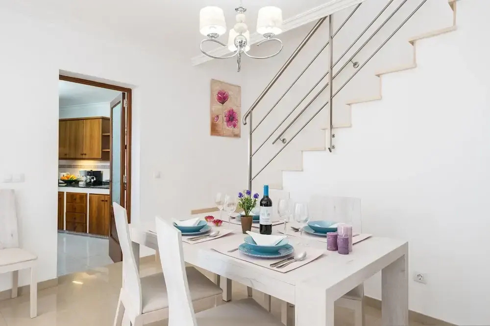 Biali in Buger With 4 Bedrooms and 2 Bathrooms