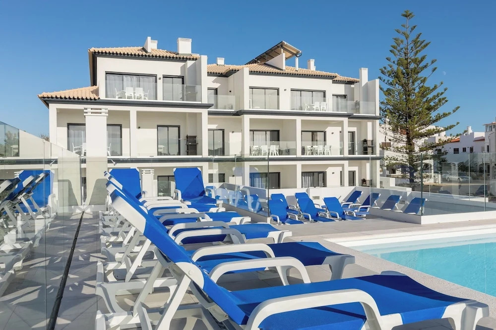 Correeira Luxury Residence T2 J - Albufeira, Pools, Wifi, Bbq, Beach