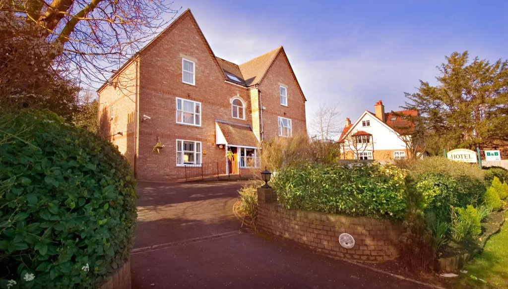 Marlborough House - Guest House