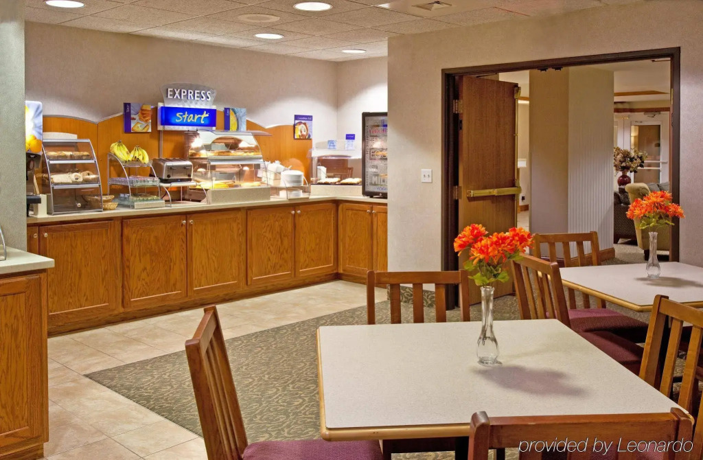 Links Bos Landen Hotel & Spa of Pella, Trademark by Wyndham