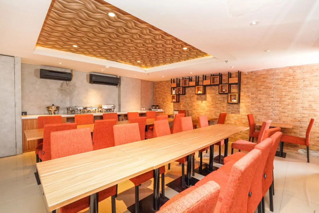 OYO Flagship 2261 Pp Properti Pavilion Permata