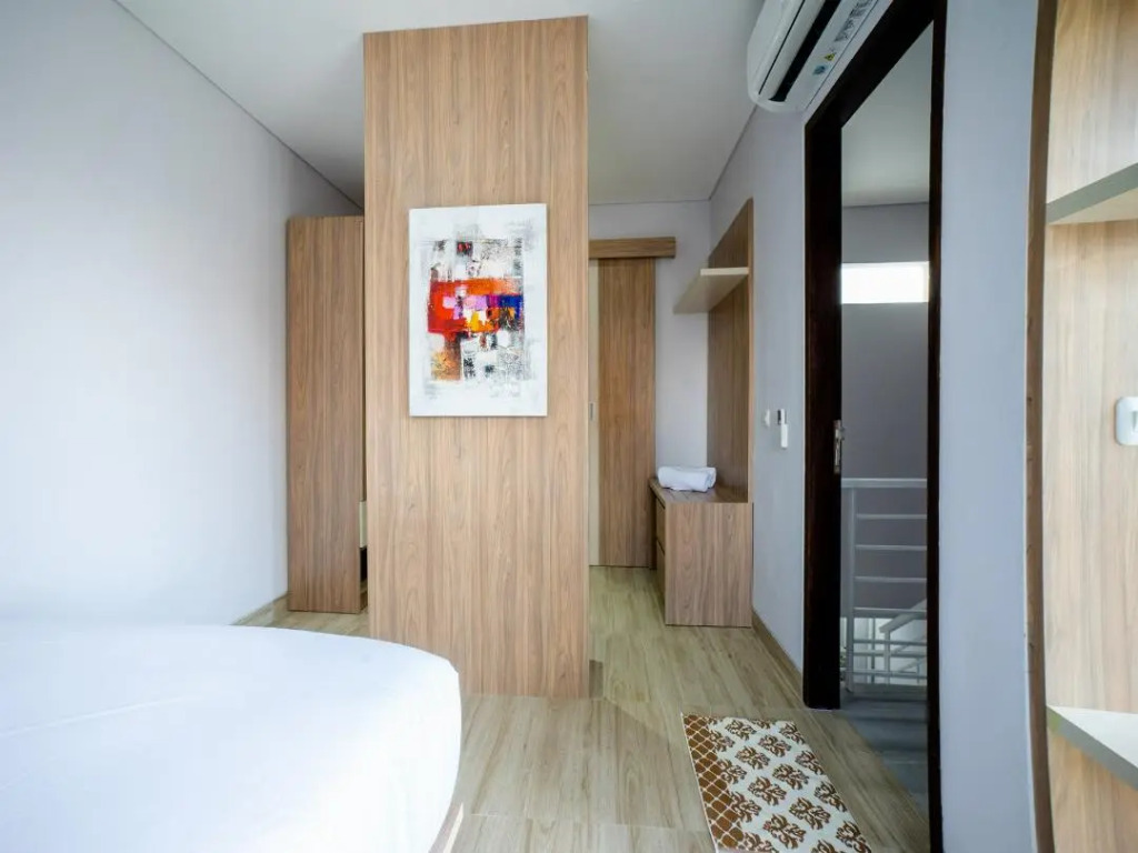 Little Nuts Villa
