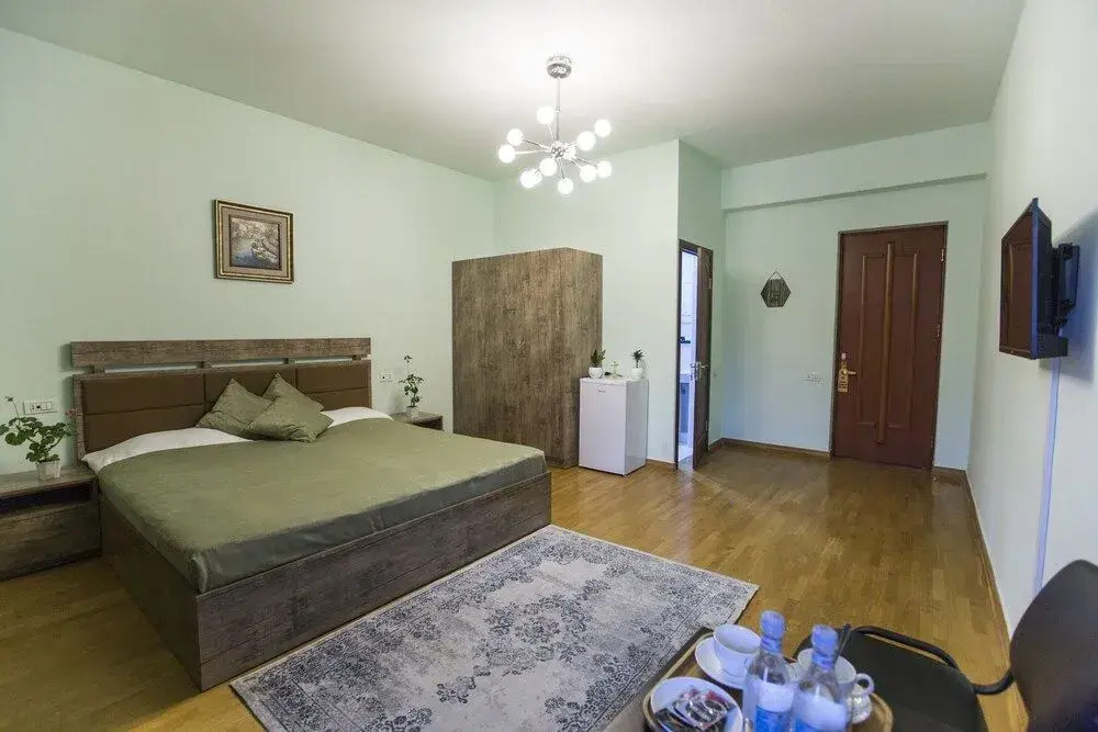 Cozy Apartment on Republic Square