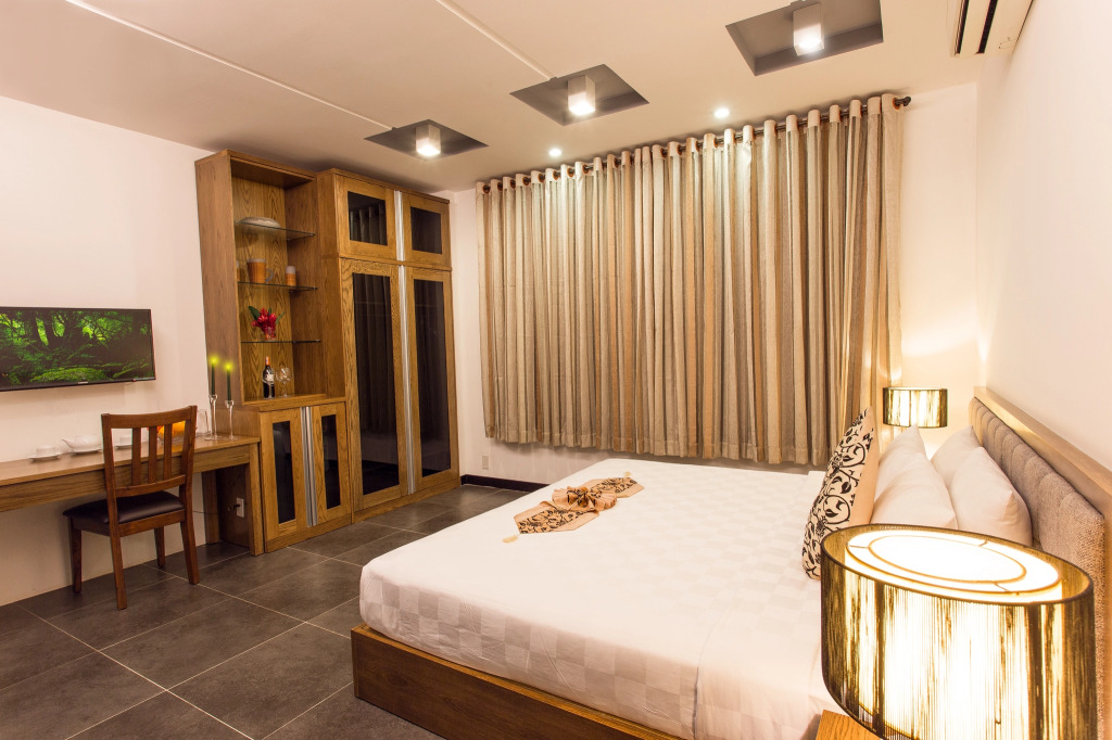 Valentine Hotel