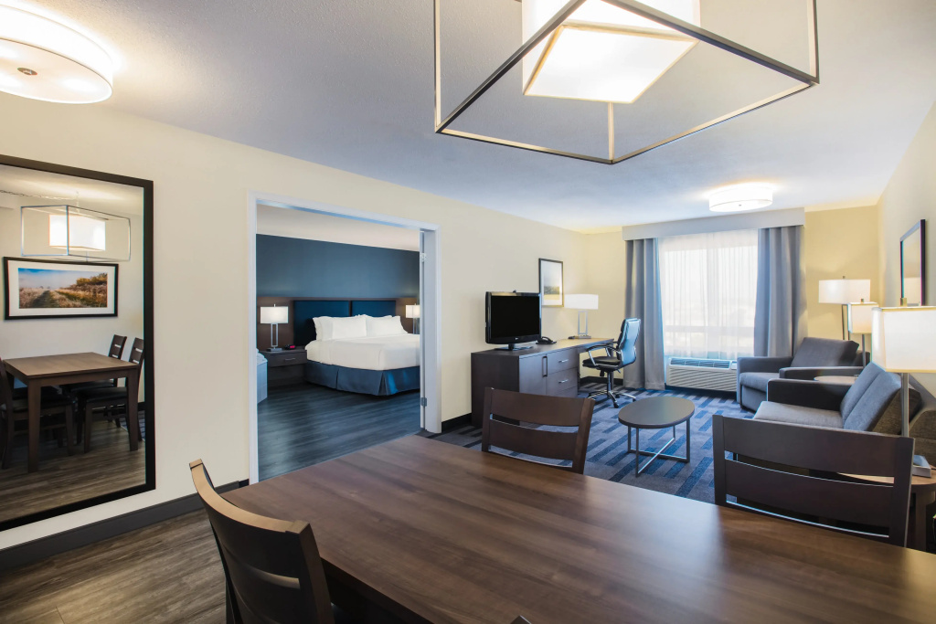 Holiday Inn & Suites Grande Prairie Conference Center by IHG