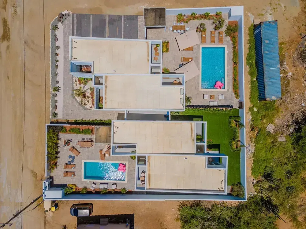 3BR 3BA Newly Built w Private Pool 5 min 2 Beach