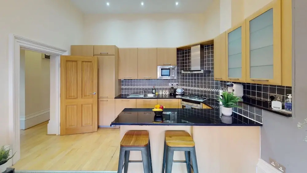 Land of green ginger apartment